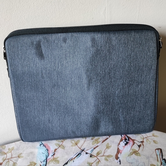 Inateck Laptop iPad Tablet Sleeve Charcoal Color Padded Minky Lined RED BANNER - Picture 4 of 6